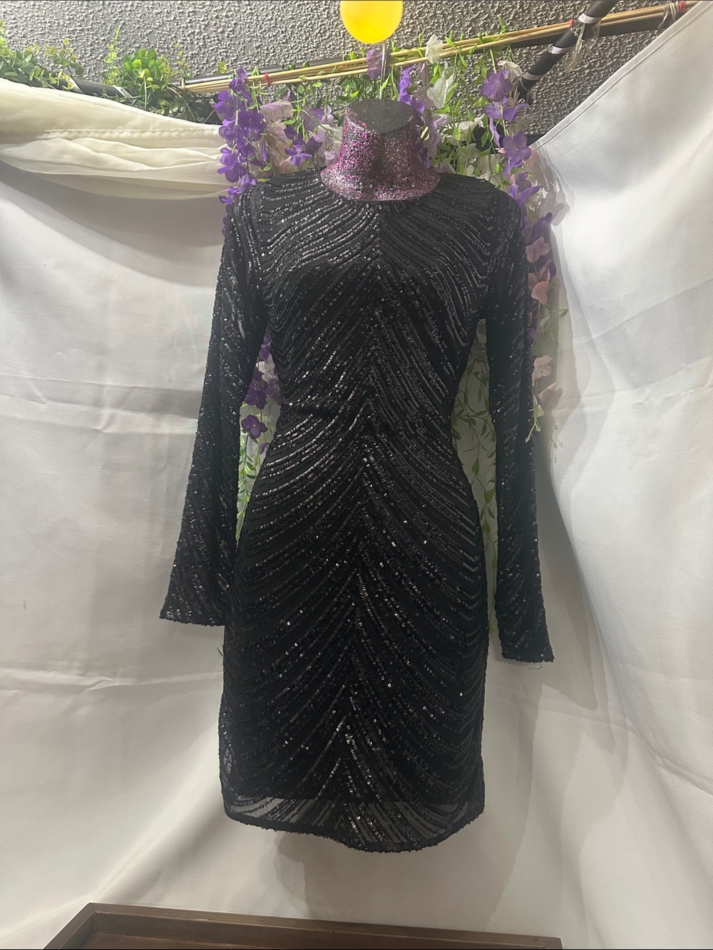 Black Long-Sleeve Sequin Cocktail Dress